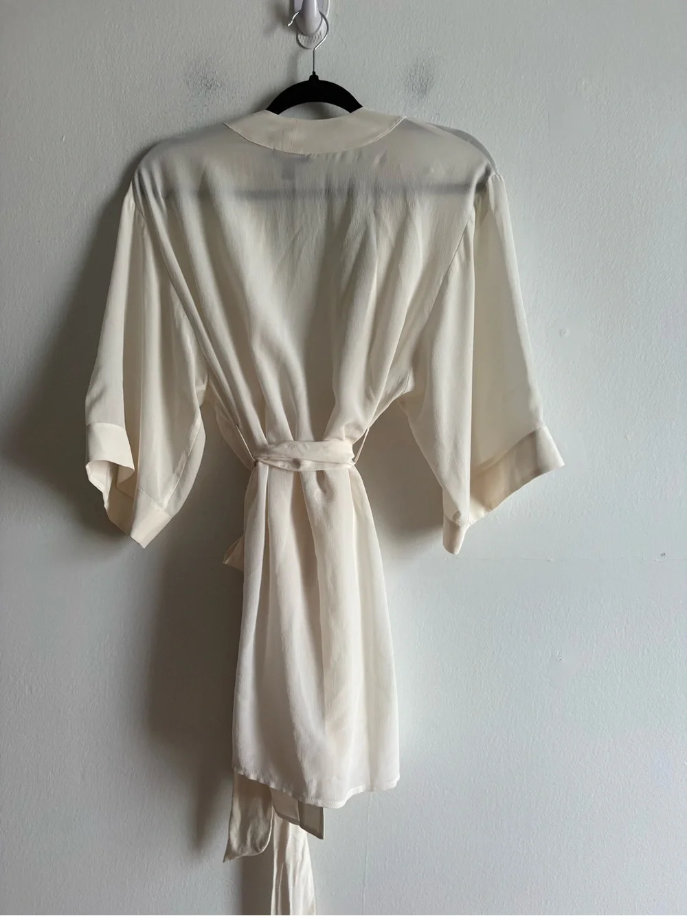 Kiki De Montparnasse Sz XS 100% Silk White Flowy Bridal Short Robe - Picture 8 of 9